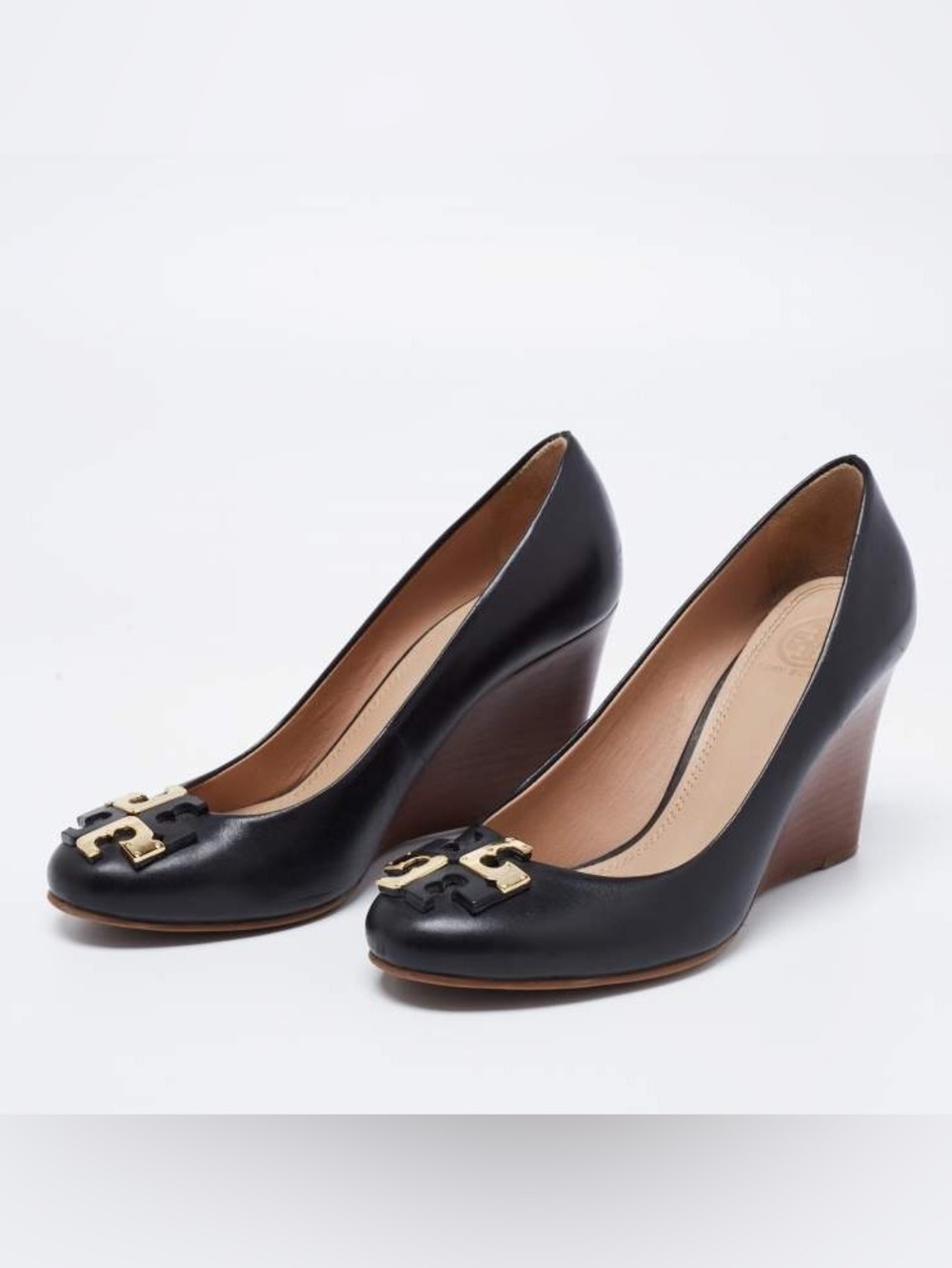 Tory Burch Lowell Logo Wedge Pumps Heels Black Leather Size 9.5 - Picture 9 of 9